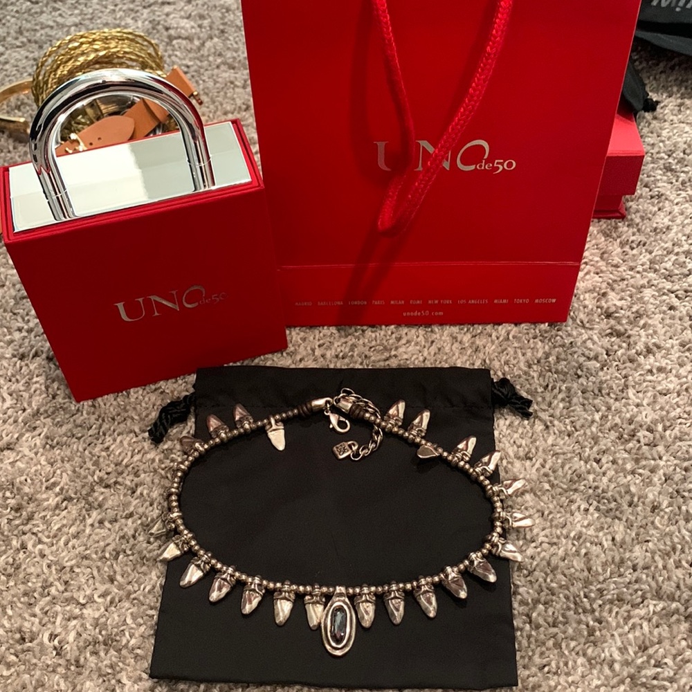 Uno de 50 silver necklace stunning